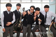 관객 사로잡은 메탈 사운드 노력은 배신 않는다