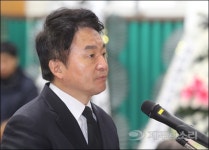 미안하다! 어른들의 왜곡·욕망·이기심이 꽃다운 삶을 저물게 했구나