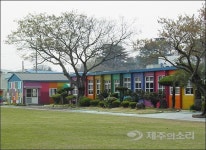 무지개빛 '더럭분교' 20년만에 초등학교 승격