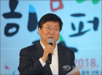 제주 원도심 하하 축제로 들썩…모두가 웃었다