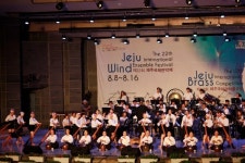 여름이 다가온다...제주국제관악제가 온다