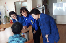 정춘숙 의원 김은정 복지정책 실천 가능 후보