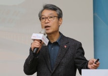 “화약고 지브롤터 같은 제주, 살길은 평화의섬”
