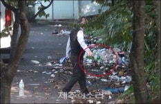 제주도 버스준공영제 해본들? 기사들 대낮 방뇨·쓰레기 투기 여전