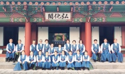 10대부터 80대까지 세대공감 성짓골소리합창단 공연