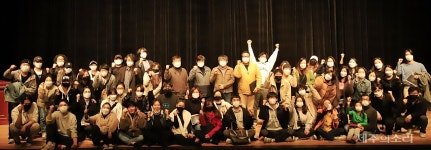 [리뷰] 제주 연극이 다양하고 치열할수록, 관객은 즐겁다