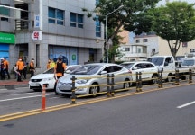 제주 서사라사거리서 차량 다중 추돌사고…8명 부상