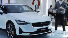 전국 첫 전기차 민간보급 제주...갈 길 먼 100% 전환의 꿈