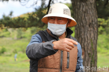 세금 내려고 목장땅 파는 악순환…규제로 활용 막막한 위기의 마을목장