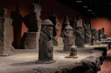 20년 쌓은 민·관 협력 공간·전시기획…2년만에 망가지는 제주돌문화공원