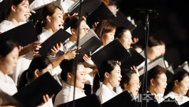 무더위 날려버려요 한여름 밤 제주에 울려 퍼진 환상의 하모니