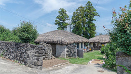 흐르듯이 월평마을 가게 제주 걷기 여행 오픈