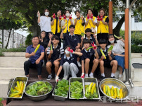 제주동중, 텃밭서 키운 농산물 지역아동센터에 기부