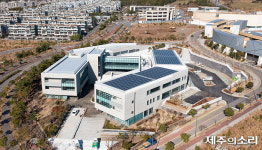 8년째 공사 멈춘 제주헬스케어타운...의료서비스센터 공실 채운다