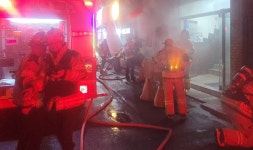 제주 대학로 분식점 화재…15분 만 진화, 인명피해 없어