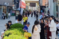 200억 이어 50억 더 제주 글로컬 상권 촉각