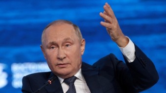 푸틴 "이익 안되면 어느나라에도 석유·가스 공급 안한다"...우크라이나산 곡물 수출 합의도 폐기 시사
