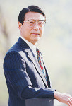의사 출신 성악가로 독창회만 7번…