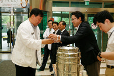 행복한 직원이 행복한 고객을 만든다