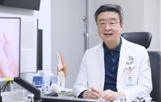 의료의 샘에서 사랑의 물을 긷다