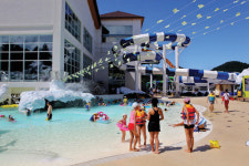 용평 워터파크 ‘아빠는 공짜’