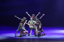 “네버랜드로 놀러오세요”