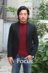 변호사정연기법률사무소 | 전형적인 변호사 지루해…‘업템포’ 리듬 살려 연기