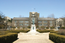 연세대학교, 교과 성적은 영역별로 최대 12과목 반영
