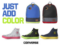 신학기 톡톡 튀는 신발 신고 가방 메고