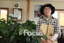 [박영순 기자의 coffee] 커피나무 키우며 공부해요