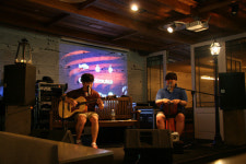 공연도 보고 플리마켓도 즐겨요, 복합외식공간으로 진화