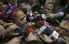 [영문] FARC accepts presence of Red Cross in hostage release