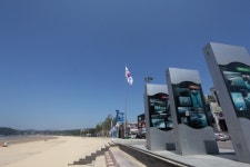 계룡건설, 만리포에 대형 국기게양대 설치