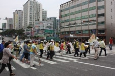 성남수정서 장애인 교통안전문화정착 캠페인 벌여