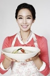 배우 이유리, 김치 CEO 변신…내이름 건 만큼 맛좋은 김치 선사