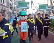 의왕소방서 비상구 안전점검 가두 캠페인 벌여