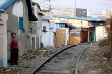 기찻길 옆 오막살이도 이제 추억으로…