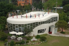 화장실문화 메카 해우재 관람객 10만명 돌파,수원시의 관광명소로 자리잡다.