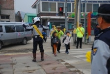 포천경찰서, 어린이보호구역 교통안전확보 홍보캠페인 실시