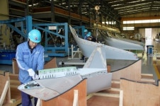 <르포>대한항공 부산테크센터…항공기 부품, 알루미늄 대신 탄소섬유 사용