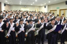 남양유업 “깊이 반성한다 … 천안신공장서 임직원 자정 결의 대회