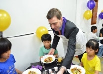 콘래드 서울, 두날개지역아동센터에서 특별한 봉사활동