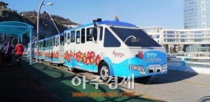 여수 오동도 명물 동백열차 새로 제작 운행