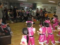 논현2동 브레인 어린이집?유치원 원생, 경로당 방문 재롱잔치 열어