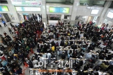 교복 물려입기 나눔장터 ‘대박’ 오는 28일까지 부천시청 로비, 소사구청, 오정구청 에서…