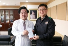 인천지방경찰청 제2경찰관 기동대 어려운 환자에 써달라 헌혈증 전달