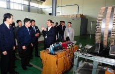 윤상직 산업부 장관, 순천 썬테크 현장방문