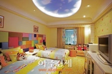 끝나가는 봄이 아쉽다면?롯데호텔월드 봄봄봄 패키지를…