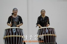 [포토] 신나게 두드려요!…‘2014지적장애인의 날 기념 난타
