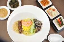 복날 먹는 음식 보양식…중식 냉면 어때요?
